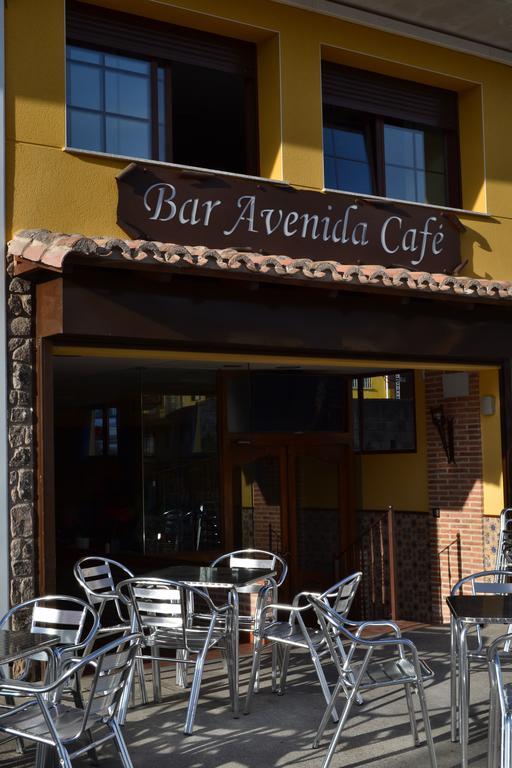 Hostal Avenida Arenas de San Pedro Eksteriør bilde